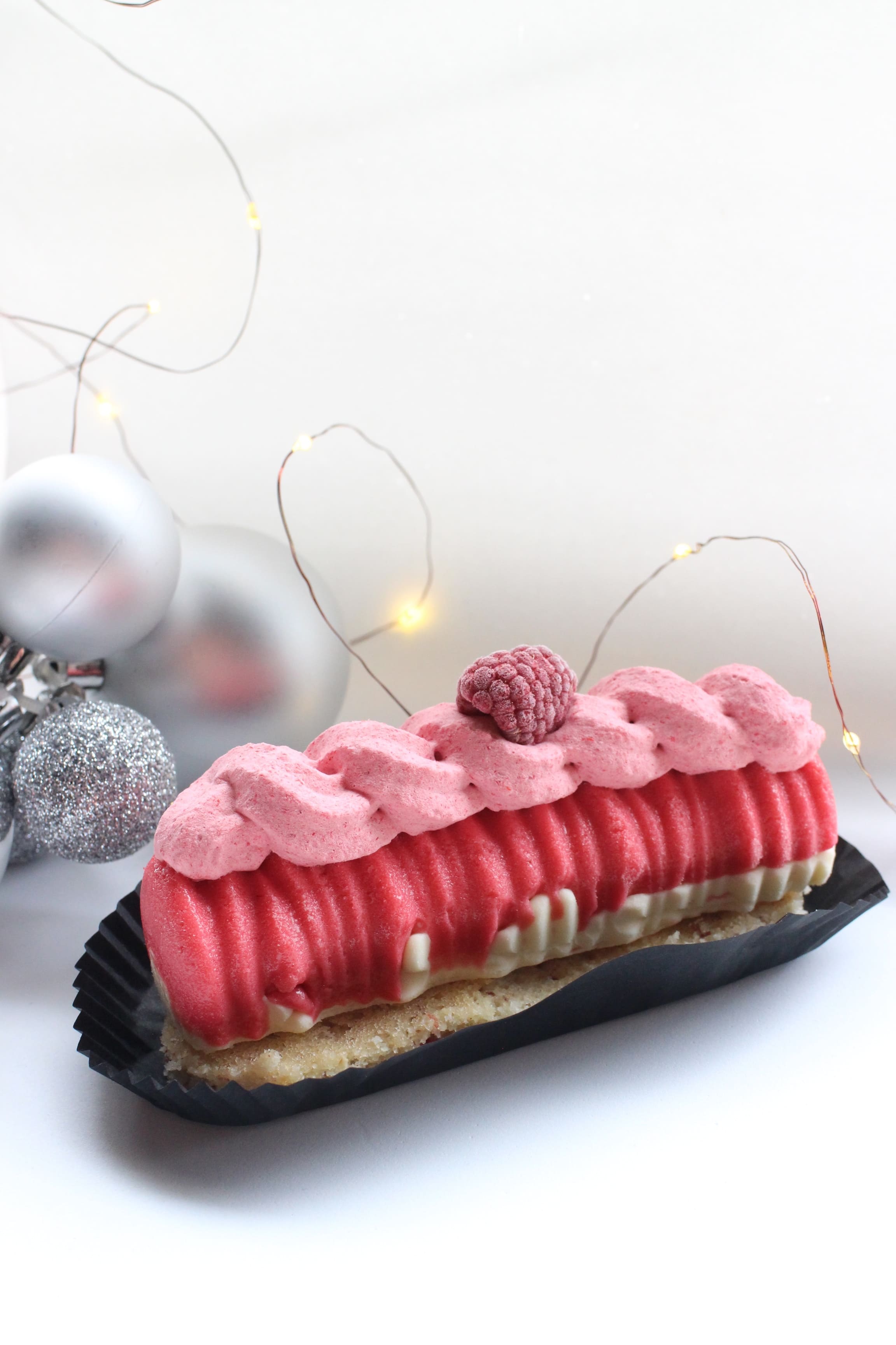 Bûchette fleur de lait framboise